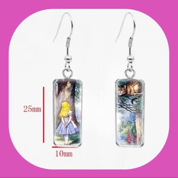 Alice in Wonderland Alice & Cheshire Cat Portrait Earrings - Picture 2 of 2